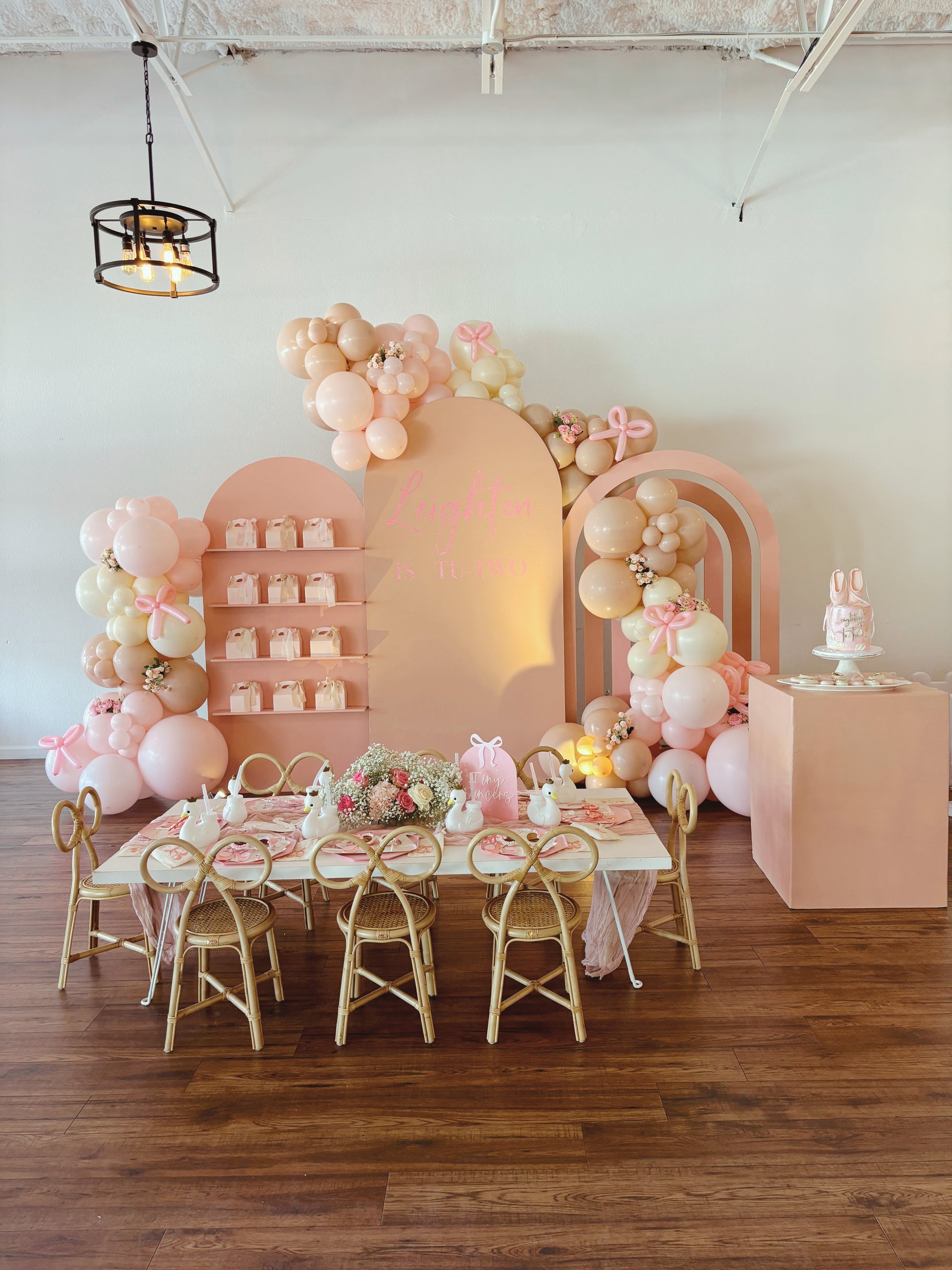 Balloon Garland