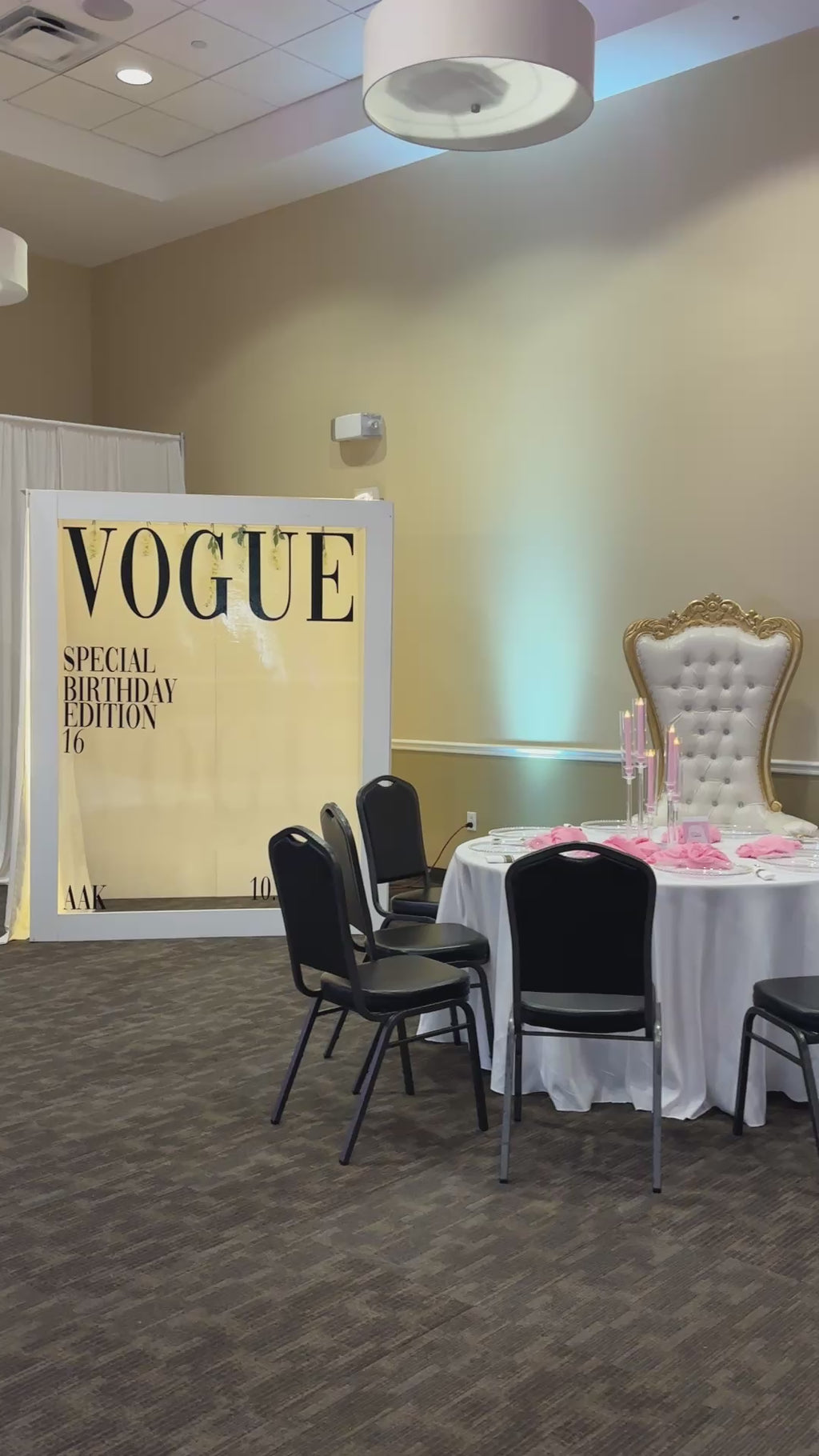 Magazine Photo Booth